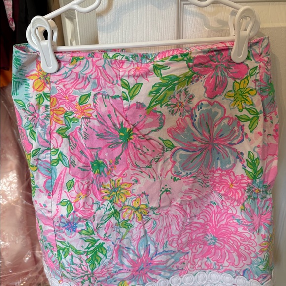 Lilly Pulitzer Dresses & Skirts - Lilly Pulitzer Pink Floral Mini Skirt with Green & Blue Accents